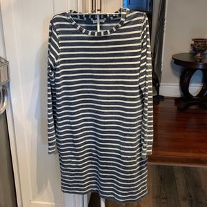 Jane and Delaney striped pocketed dress.‎ Worn a couple of times
